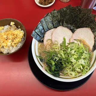 家系ラーメン 王道家直伝 との丸家 _0