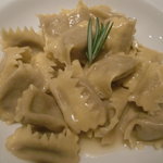 Ostu - 小さなラビオリ‘アンニロッティ・デル・プリン‘