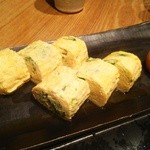 酒膳 蔵四季 - 九条葱の出汁巻き玉子