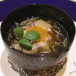 トゥ・ラ・ジョア - 海鮮胡麻豆腐の椀仕立て　(2015/05)