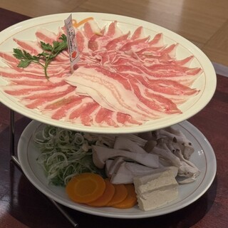 遊食豚彩いちにいさん_1