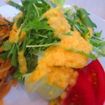 カフェ　みつばち - サラダＵＰ