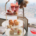 ザ・リッツ・カールトン東京 - 3段の「Afternoon Tea」(通常\7000.-)
