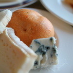 ザ・リッツ・カールトン東京 - パン/ブルーチーズ