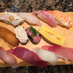 沼津魚がし鮨 流山おおたかの森店 - おまかせランチ12貫1280円