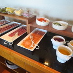 ザ・リッツ・カールトン東京 - 生ハム/ソーセージ/ハム/サーモンなど