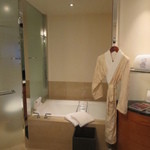 ザ・リッツ・カールトン東京 - バスタブ