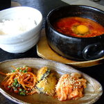 松阪焼肉 家族亭 - 