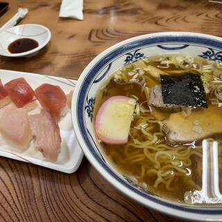 勢登鮨_0