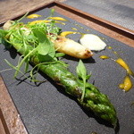 ホワイト＆グリーンアスパラ蒸し焼き