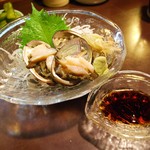 流子の刺身。なんと器も流子なんですよ！！驚き(o’∀’o)