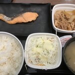 吉野家 - 料理写真:焼魚牛小鉢定食