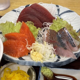 加賀家食堂_1