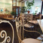ガーデン＆クラフツ カフェ - 1階