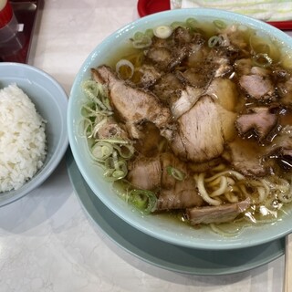 なぎちゃんラーメン_0
