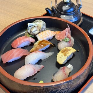 関あじ関さばの郷 佐賀関食堂_0