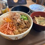 すき家 - 料理写真:自製まぜのっけ牛丼