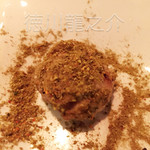 とり喜 - つくねに山椒をたくさんかけた状態