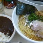 らーめん　れんげ - ボリューム◎しょうゆとカレー