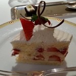 レ セゾン - 2015.5　ショートケーキハーフ