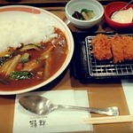 とんかつ料理と京野菜 鶴群 - カツカレー