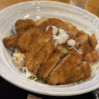若狭 醤油かつ丼と豚汁 厳選味覚 うまもんや_1
