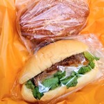 サンジェルマン - 料理写真:シェフのカレーパン、やわらかヒレカツサンド