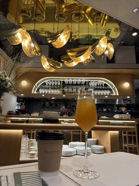 Holland Village Private Cafe OSAKA - 大江橋/カフェ | 食べログ
