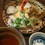 手打ち蕎麦  慶俊庵 - 料理写真:天ぷら＆天つゆ＆雪塩