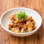 餃子食堂マルケン - 料理写真:せせり油淋鶏