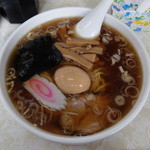 弘前軒 - 中華そば 麺1玉で味玉付き