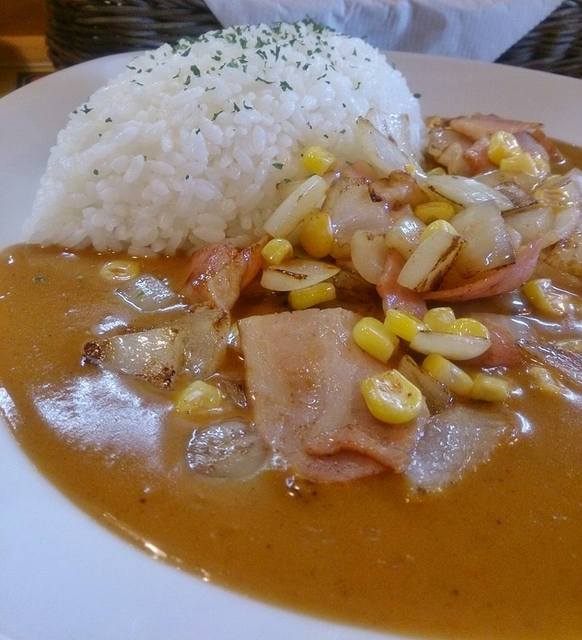 閉店 ベアーズ 桜山 カレーライス 食べログ