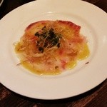 ワイン食堂 ゴッチス - 鮮魚のカルパッチョ