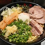 東京油組総本店 - 料理写真:油そばW盛SPトッピBつぶしニンニク