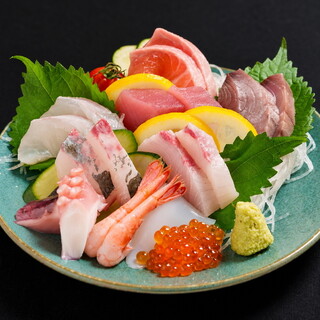 小倉海鮮酒場 魚衛門_0