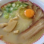 スガキヤ - プレミアムラーメン（390円）