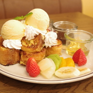 TOWER RECORDS CAFE_1