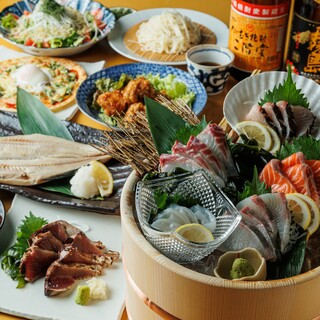 제철 맛을 즐길 수 있는 다양한 노미호다이(주류 무제한) 코스