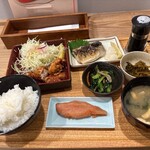 博多めんたいやまや食堂 - 料理写真: