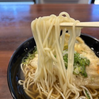 まねきのえきそば_1
