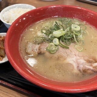 ラーメンたろう_1