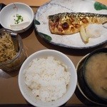 Yayoi Ken - サバの塩焼定食 2015.5