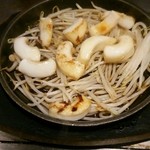 広島焼HIDE坊 - イカのバター焼き