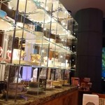 イゾラ ベーラ - 2014年9月　ティーカップのディスプレイがゴージャス！