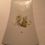 ア・ニュ ルトゥルヴェ・ヴー - 縦の更に盛り付けられたデザート前のやっぱりデザート