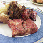 CIBUS - 仔ヤギのグリル、カポコッロ（豚の首に近い背肉のソーセージ）、サルシッチャ、ポテト、アーティチョーク