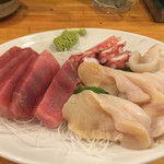 Hamayaki Tarou - マグロブツ、ツブ貝、タコ