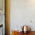 ヒトト - 六条麦茶（冷）