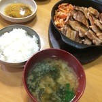 ひまわり - サムギョプサル定食(1300円)