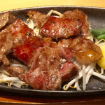 やよい軒 - カットステーキ